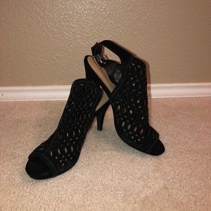 Reba black cut out heels
